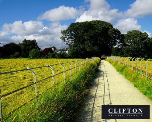 £1.3 Million Complex Income Mortgage For UK Expat £1.3 Million Complex Income Mortgage For UK Expat